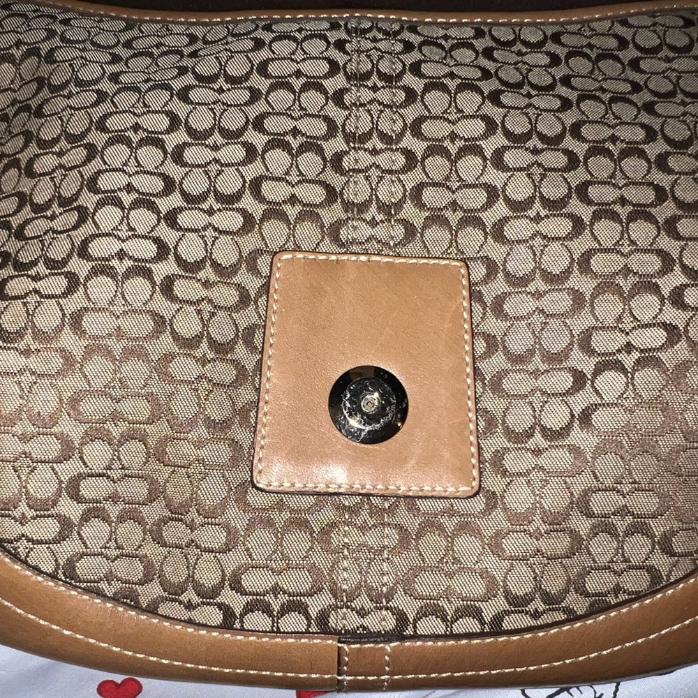 Coach SoHo Brown Signature Medium Shoulder Bag Made in Turkey Y2K EUC 🤎VINTAGE - Picture 10 of 16